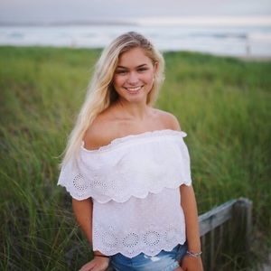 White off the shoulder top (WORN ONCE)